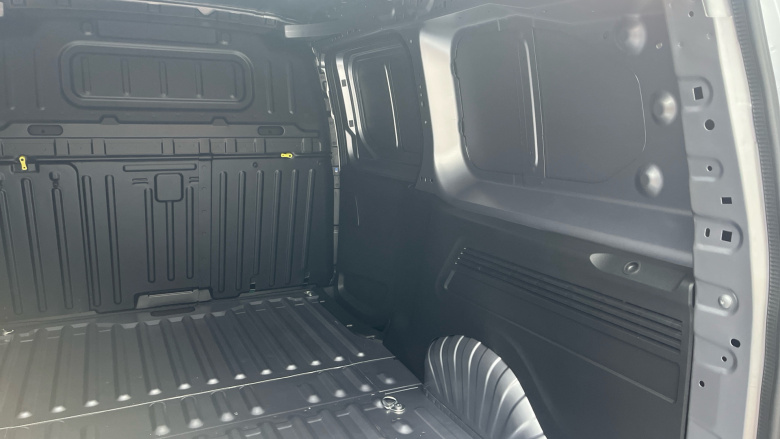 Peugeot Partner Long Diesel 1.5 BlueHDi 100 Professional Plus Van